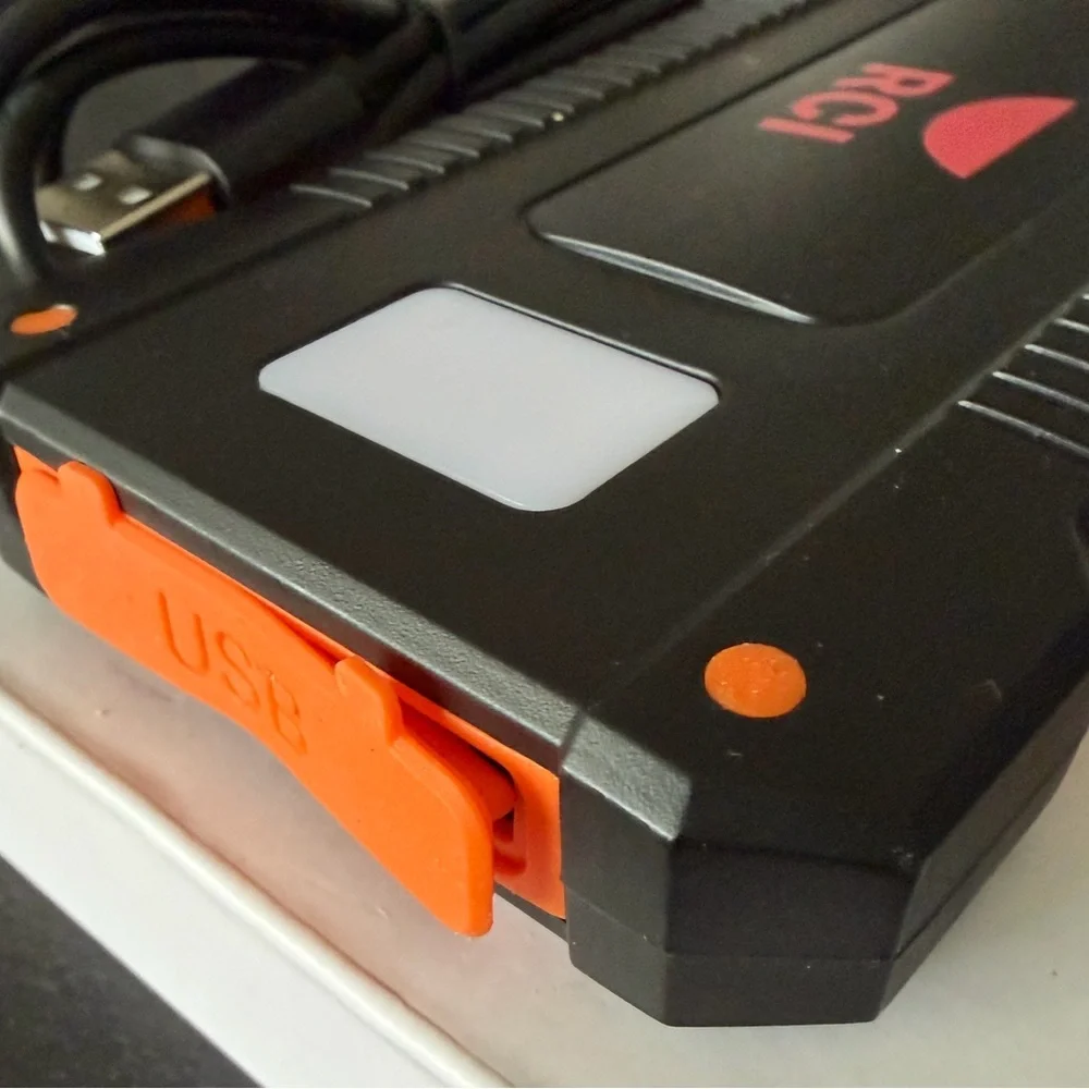 Helio 5000 mAh Solar Power Bank